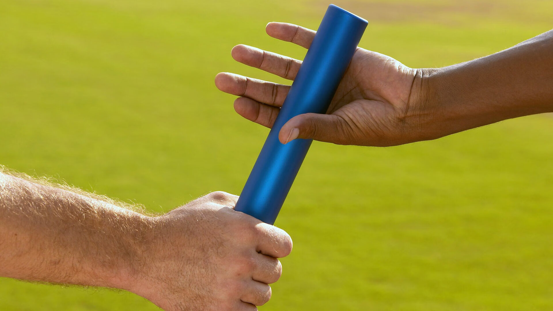 中国高校体育运动会开幕，项目丰富精彩纷呈，全国高校体育